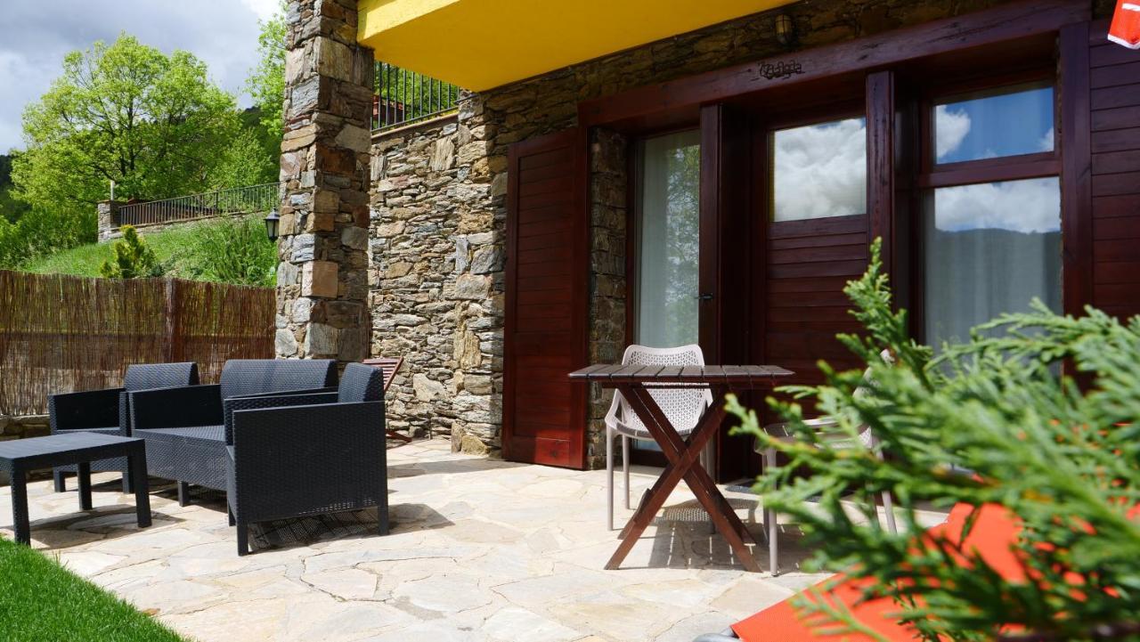 Apartaments Fontalba Кералбс Екстериор снимка
